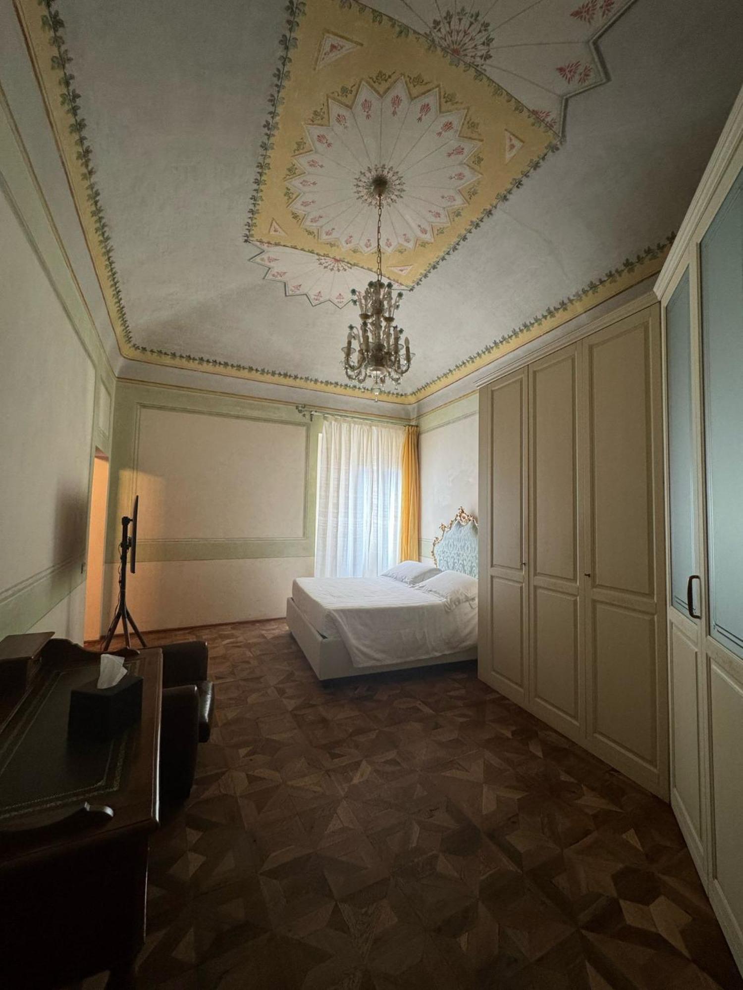 Urbino Apartments - Palazzo Paltroni Studio Exteriör bild